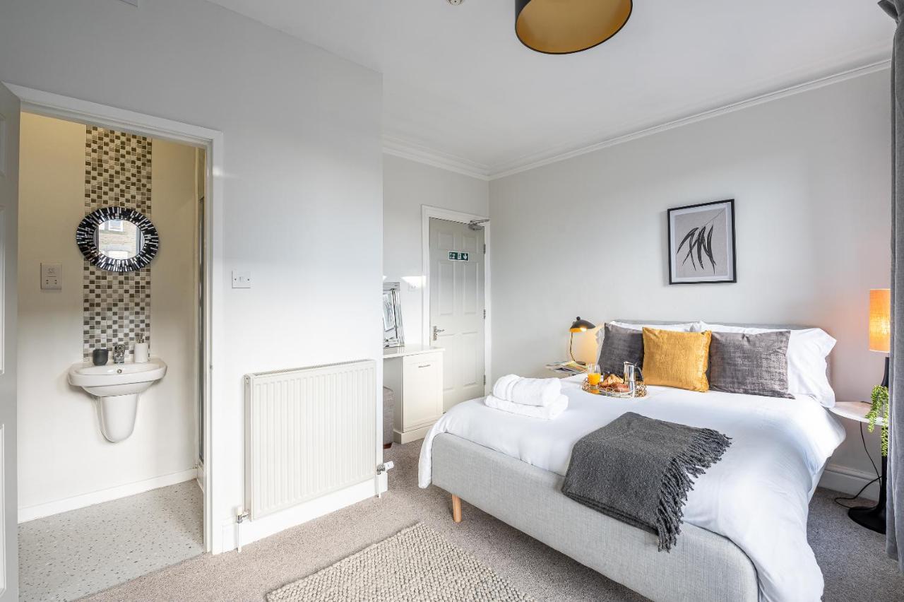 Stunning 5 Bedroom 5 En-Suite Victorian House In Harrogate Kültér fotó